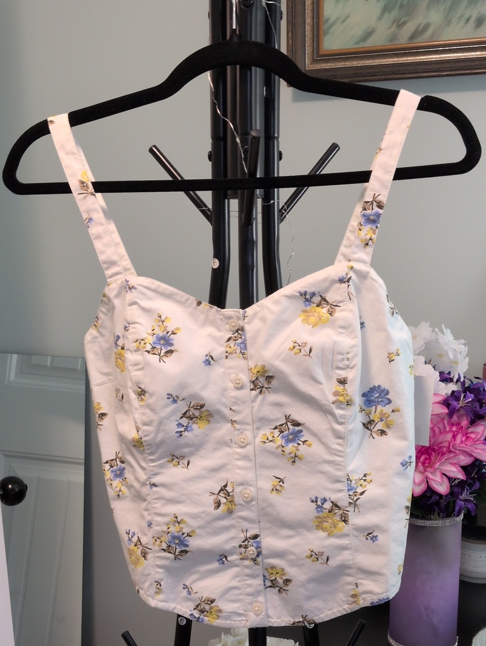 Levi's White Floral Button-Front Camisole with Blue & Yellow Blooms